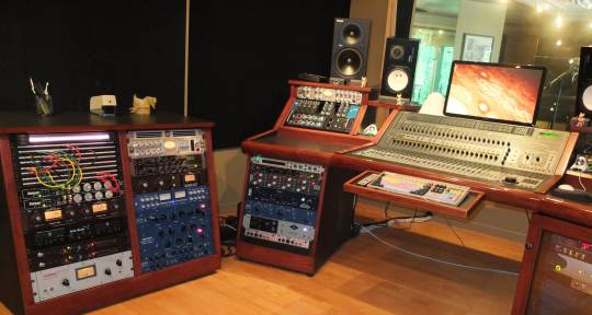 Recording Studio  - The Cave Studios