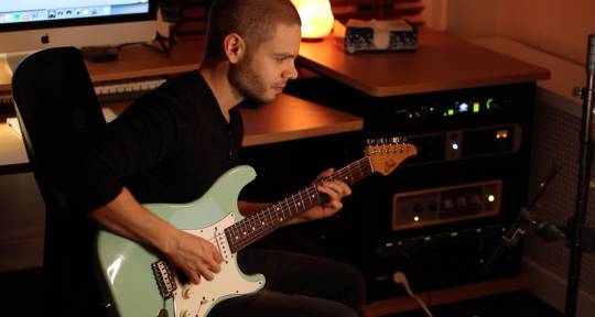 Session Guitarist  - Ziv Shalev